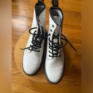 White doc Martens size 8 women’s